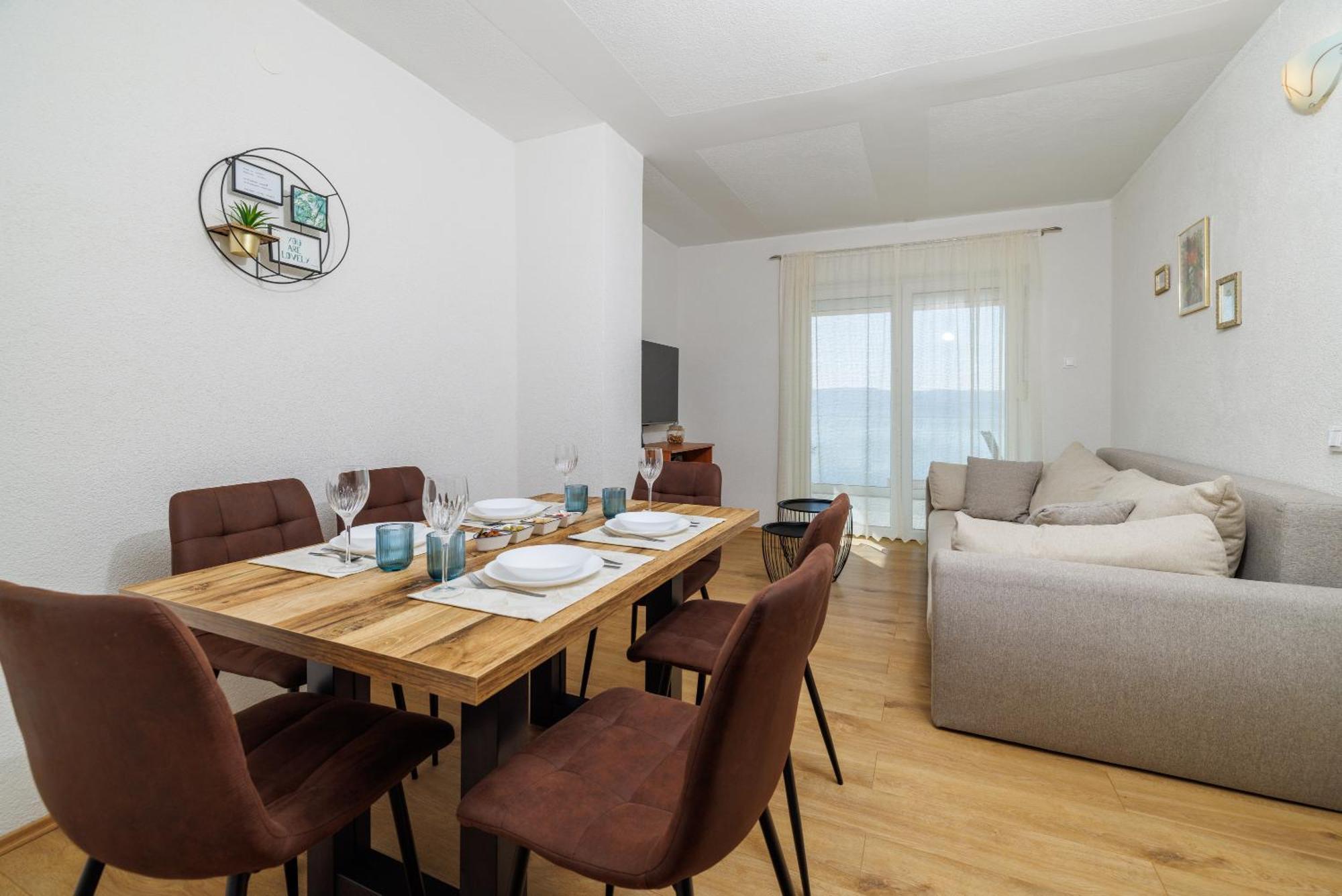 Apartmani Tijana 노비비노돌스키 외부 사진